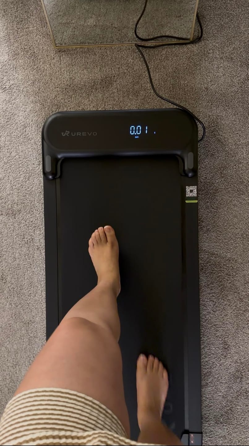 Customer photo review of UREVO SpaceWalk E1L Pro Smart Walking Pad