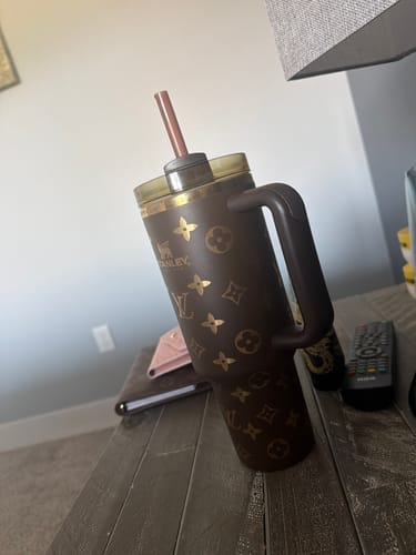 Customer photo review of Designer Holographic In-Car Insulated Cup 40 OZ