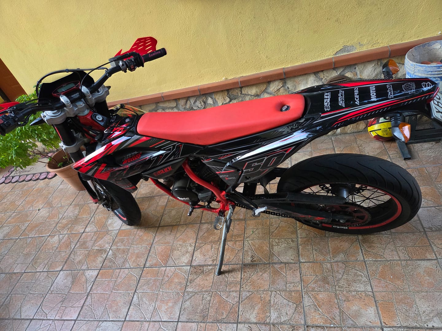 Customer photo review of NEW! TRACK - GRAPHICS KIT