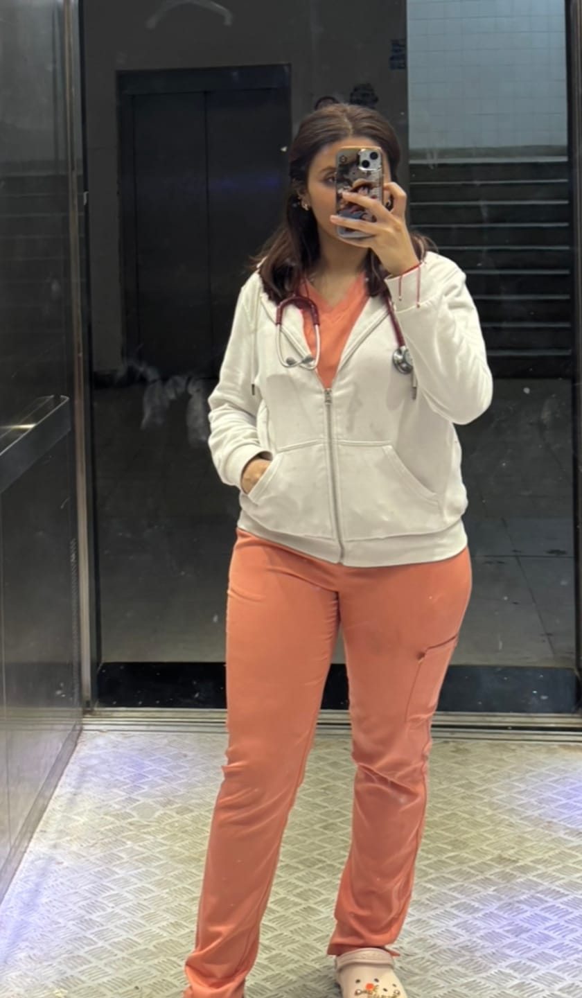 Customer photo review of Pyjama de Bloc Col V Stretch - Femme