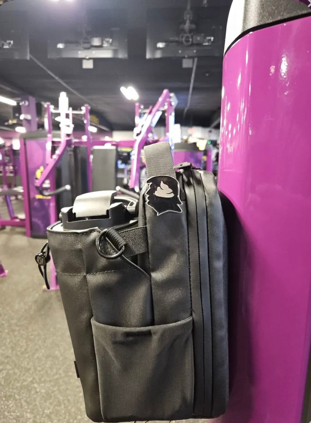 Customer photo review of AXVOR™ Bolso Magnético