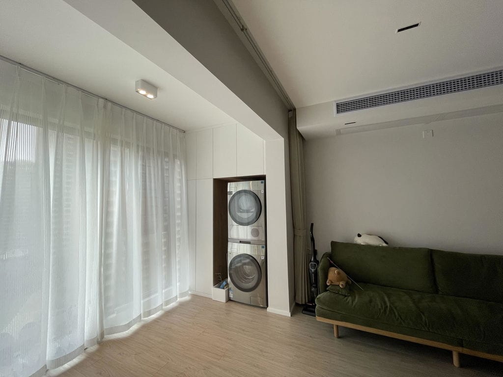 Customer photo review of Angular Steel Spotlight, 24-Degree Beam, 1 to 4 Lights