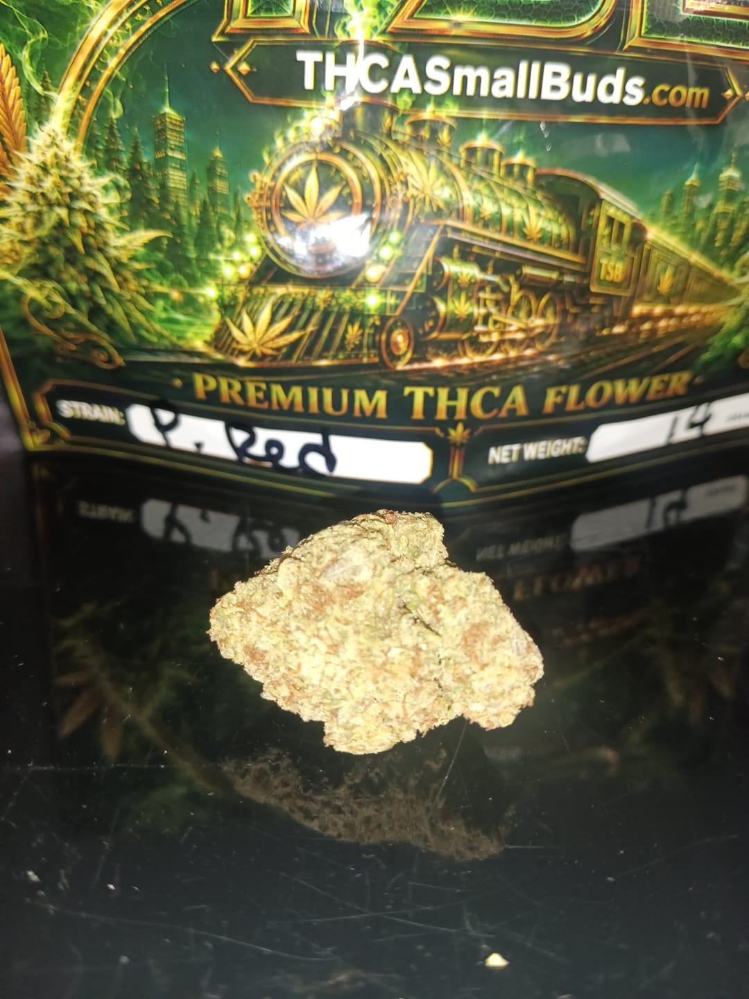 Customer photo review of Panama Red THCA Flower
