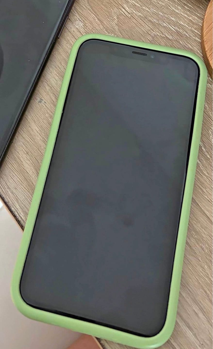 Customer photo review of iPhone XR
