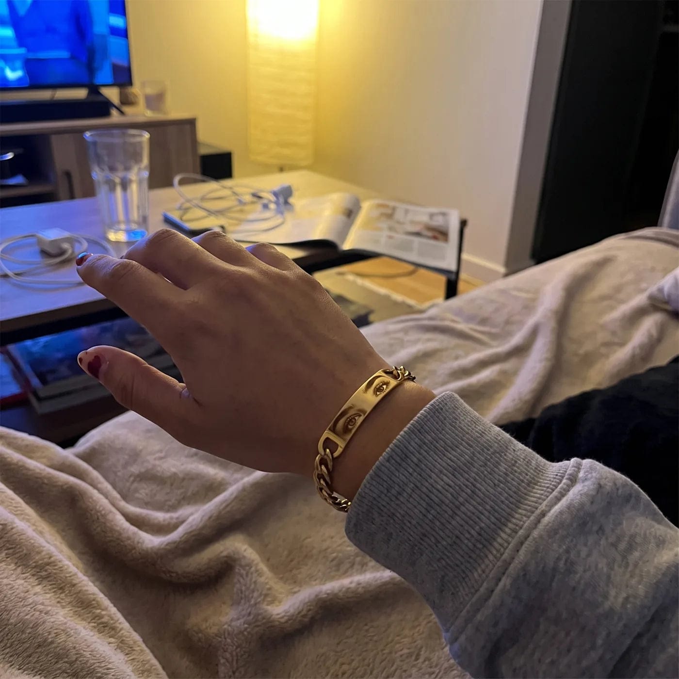 Customer photo review of Pulsera Ojo Eterno | Joyería Personalizable