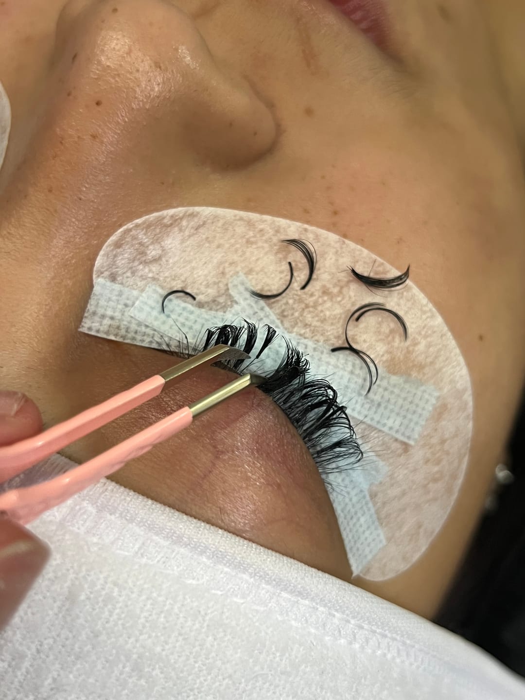 Customer photo review of Volume 5ml - Lash Extension Glue