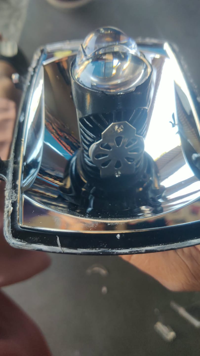 Customer photo review of 1pc Super Beam H4 Mini Projector Lens Bulb Bikes