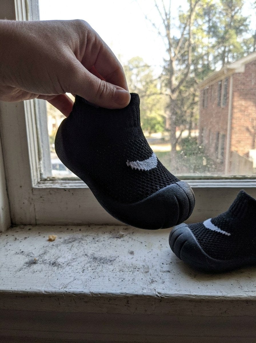 Customer photo review of Babyschuhe Krabbelschuhe | rutschfest atmungsaktiv weiche Sohle erste Schuhe