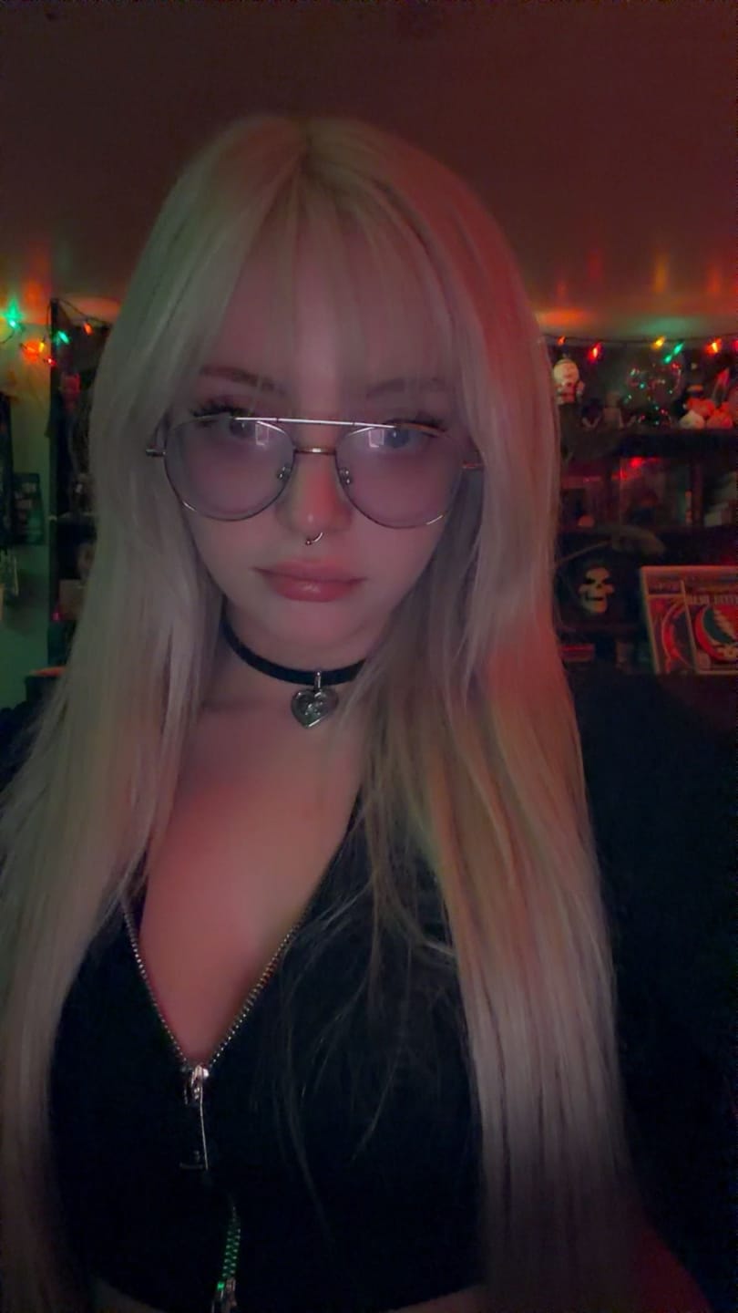 Customer photo review of Amour Choker