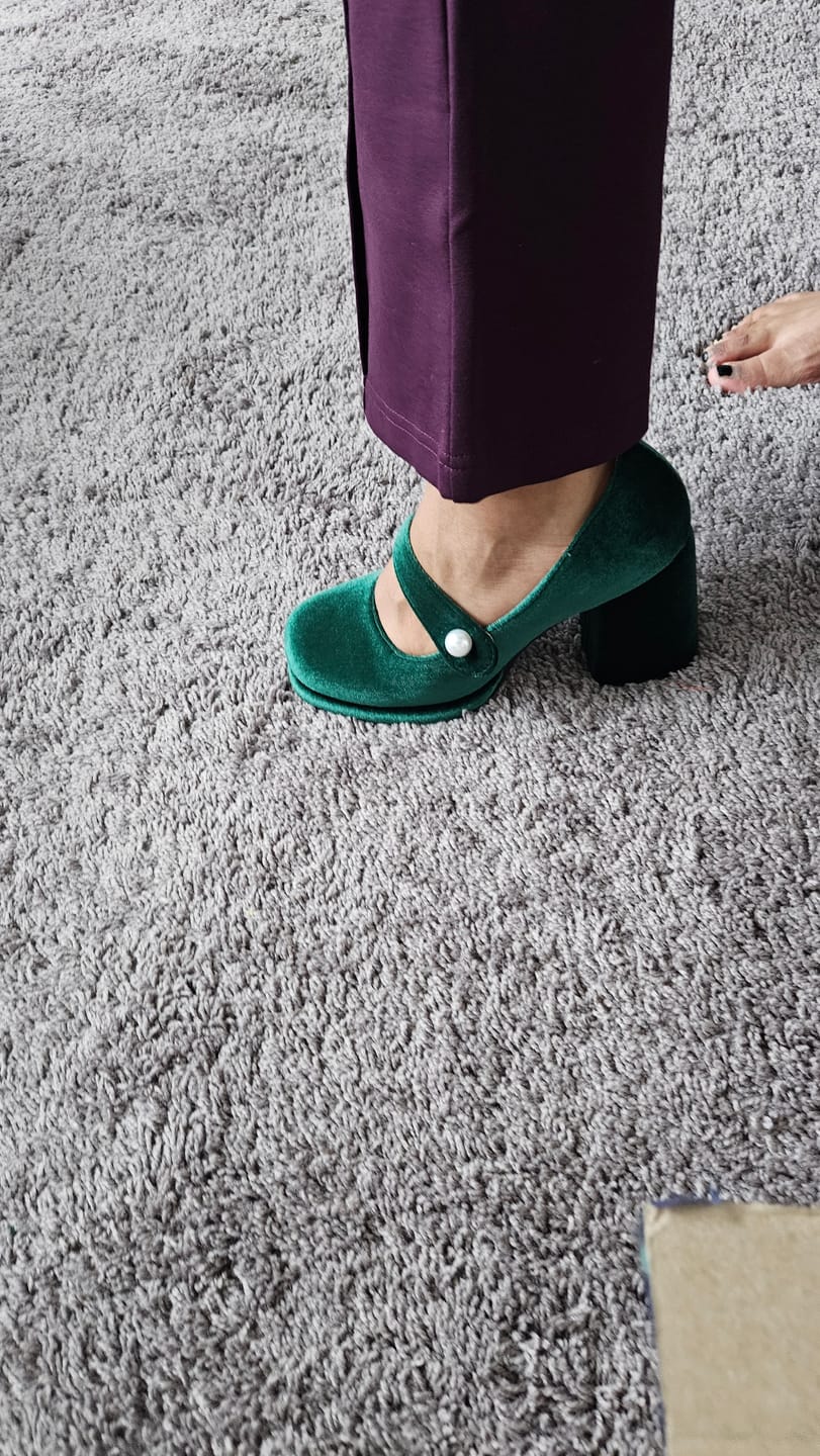 Customer photo review of Talons de Princesse