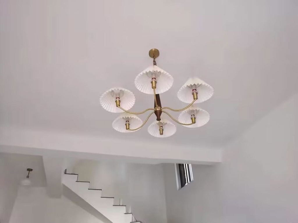 Customer photo review of Pleated Fabric Chandelier, Walnut Wood, 3-Head, 70 cm