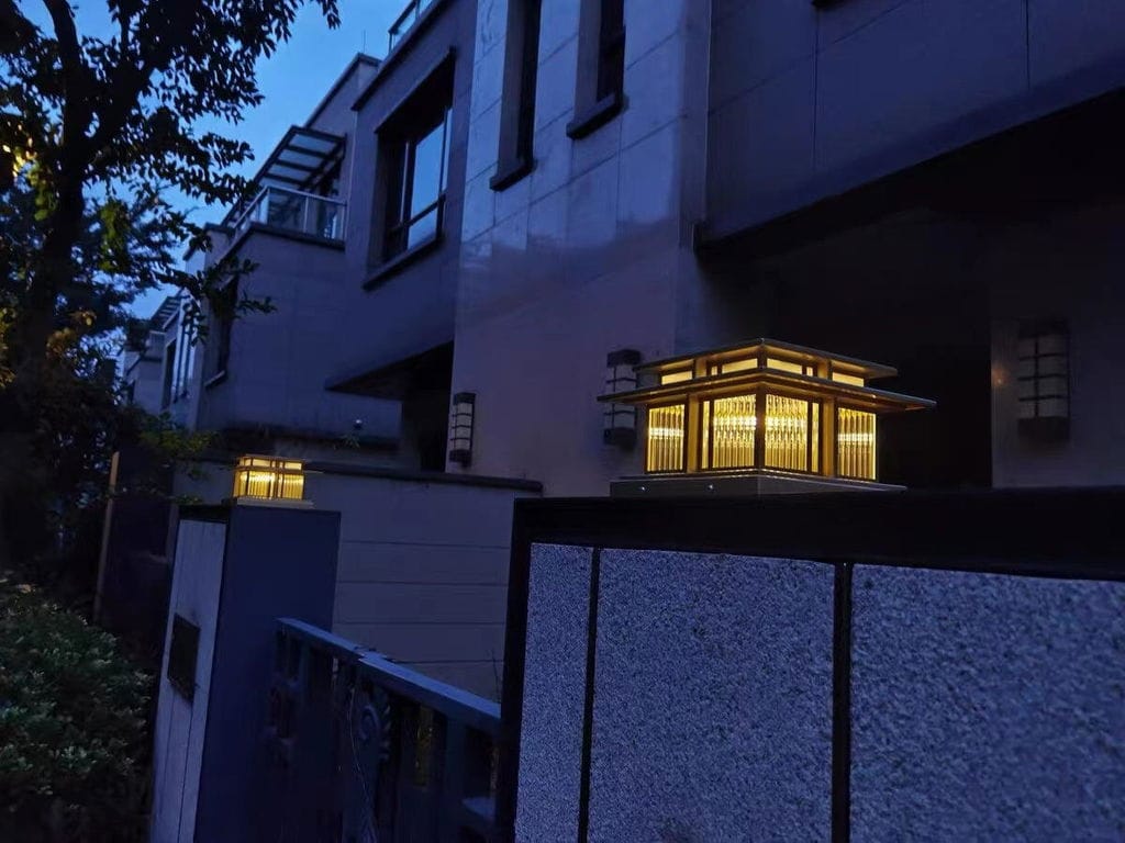 Customer photo review of Outdoor Pillar Light, Sandblasted Aluminium, Two-Tier, IP65