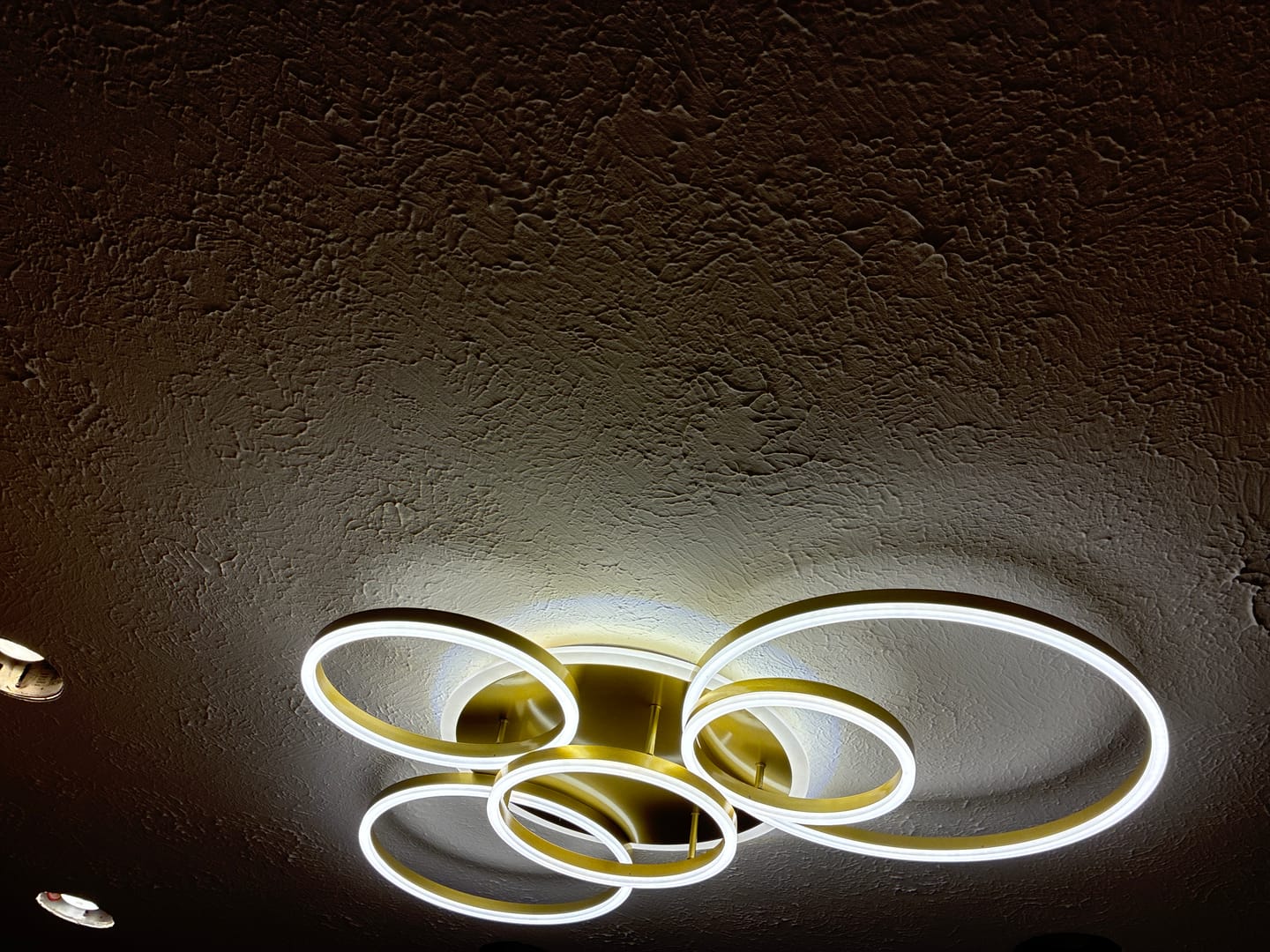 Customer photo review of WOMO Circular LED Flush Mount Ceiling Light-WM1032