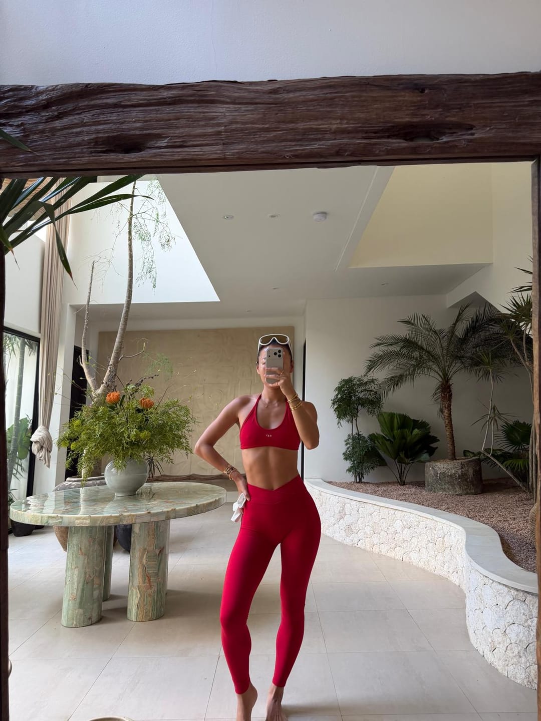 Customer photo review of The V Legging Scarlet