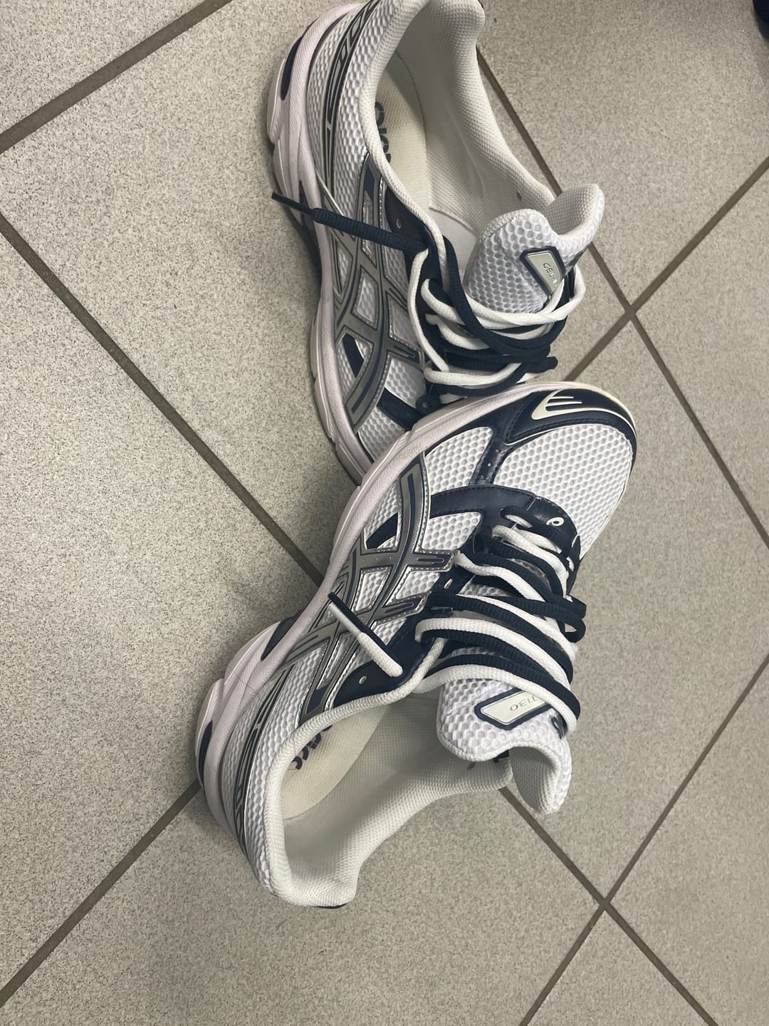 Customer photo review of GEL-1130 White Midnight - Double Laces