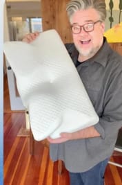 Customer photo review of Almohada CerviRest™