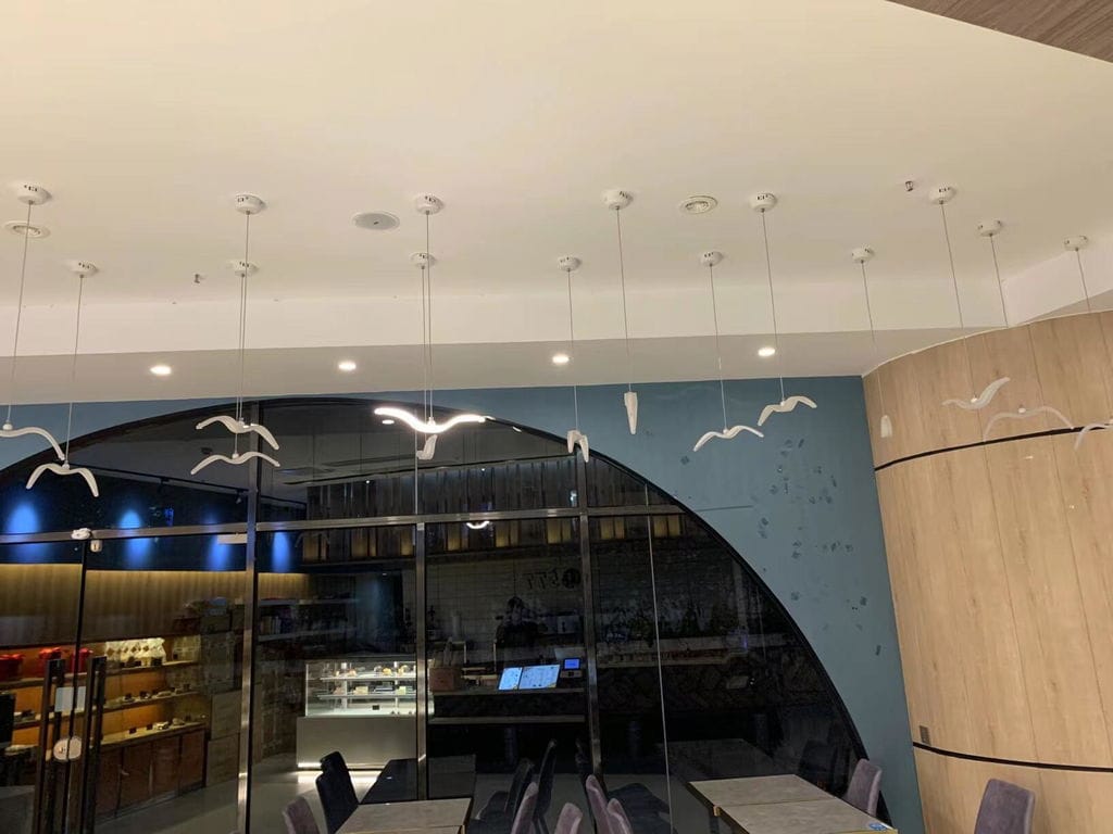 Customer photo review of Resin Bird Pendant Light, White or Black, 32 to 40 cm