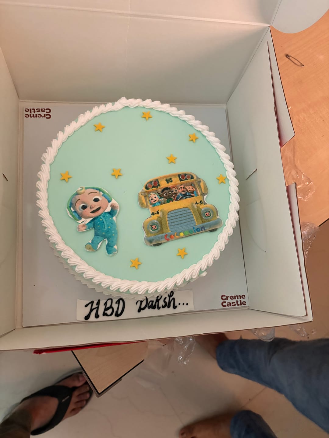 Customer photo review of Cocomelon photo Cake