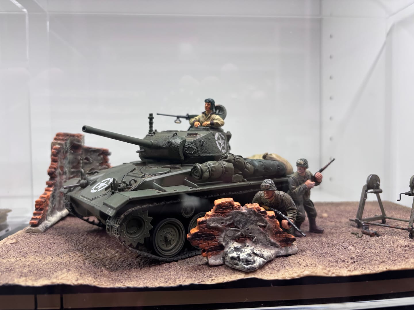 Customer photo review of Acrylic Versatile Display Case 14 X 8 X 8.5 Clear (A011/V16)