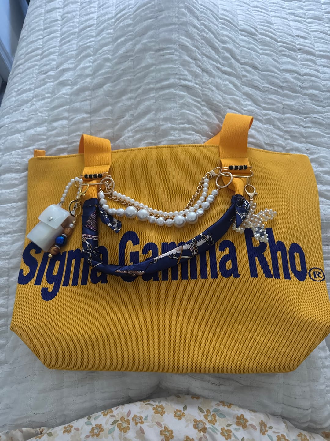 Customer photo review of "PRE-ORDER" Bag-Sigma Gamma Rho Knit Tote Gold