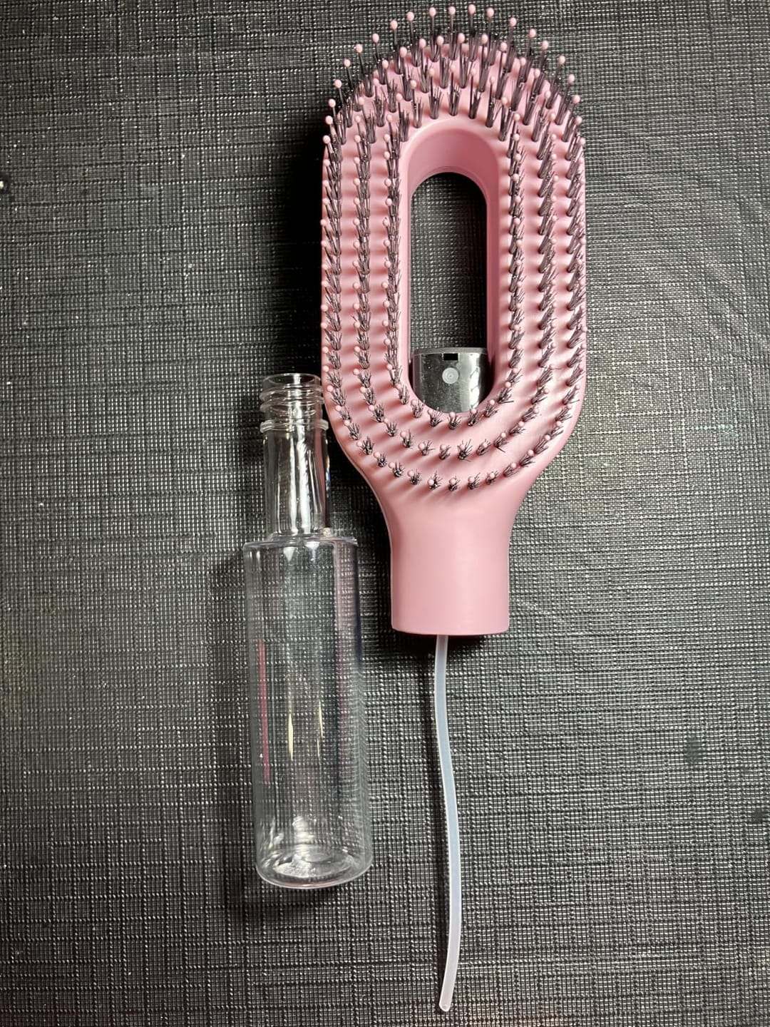 Customer photo review of Scalvée™ Anti-Frizz Hair Brush
