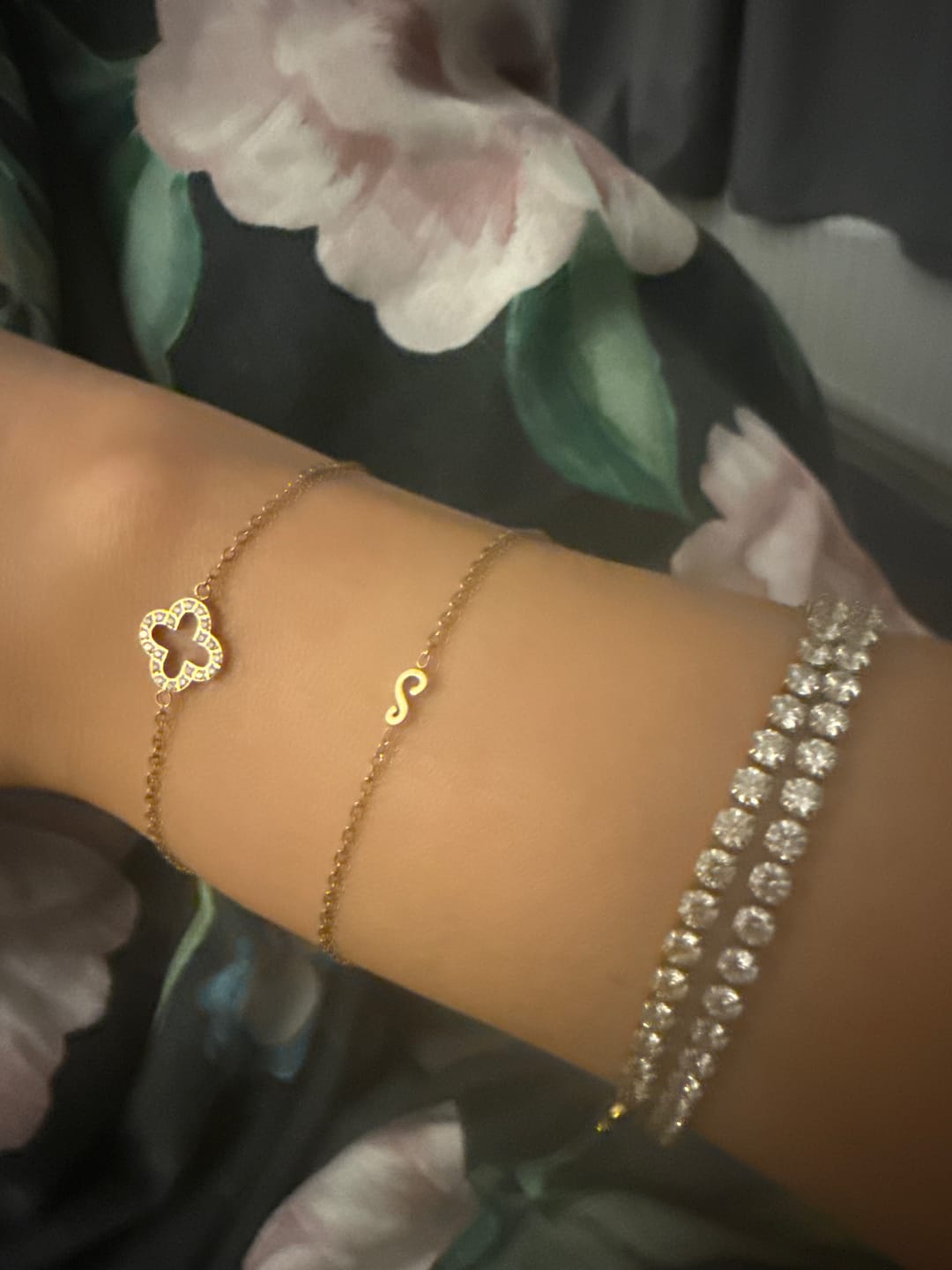 Customer photo review of Initial Chain Bracelet