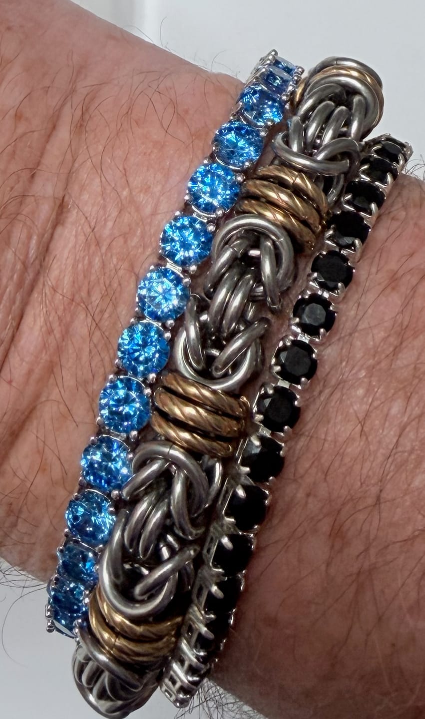 Customer photo review of 5mm Tennis Bracelet - Blue Sapphire