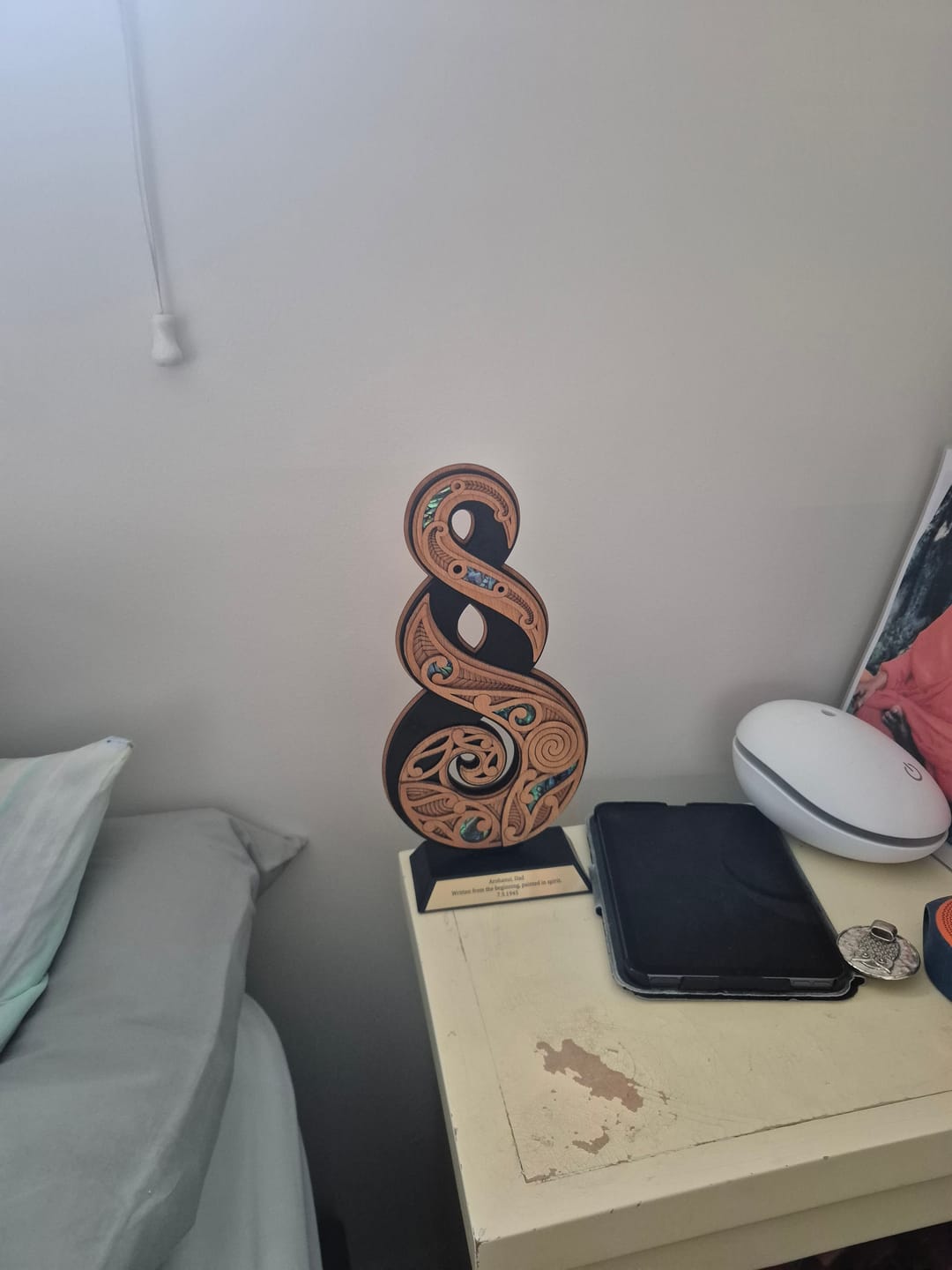 Customer photo review of Maori Friendship or Love Twist Trophy Ornament