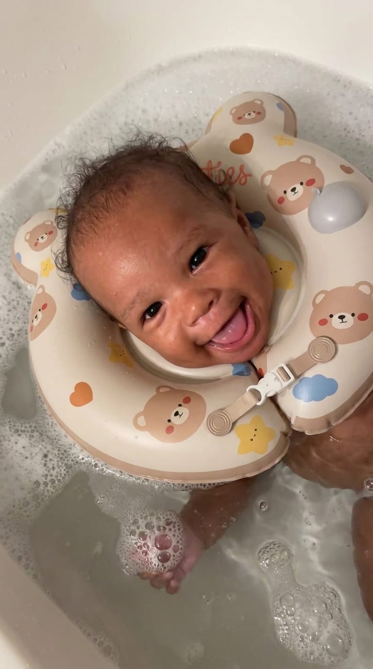 Customer photo review of LittleFloaties Baby Neck Float