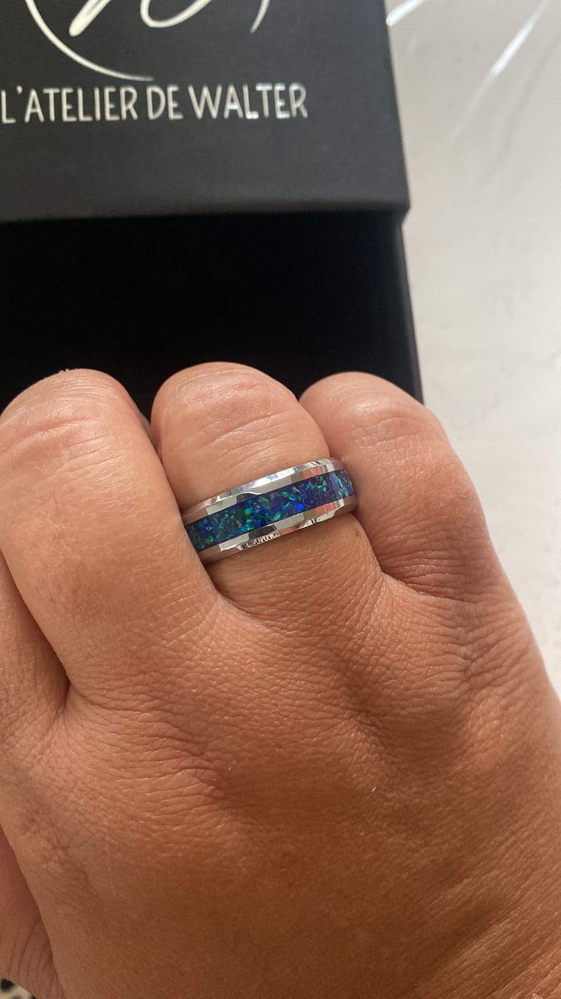 Customer photo review of Bague "La Belle Bleue" - Tungstène