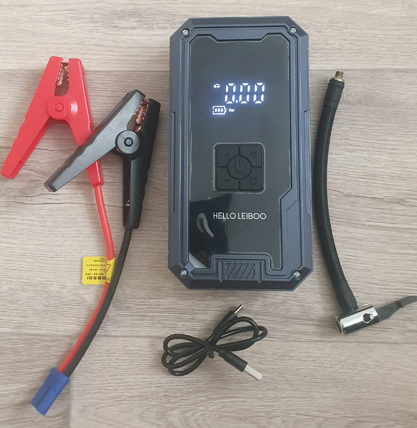 Customer photo review of [Top Rated] Momi's All-in-One Jump Starter - 4 IN 1