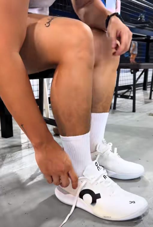 Customer photo review of Roger Pro 3 White Pink - R3W