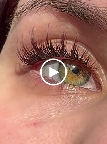 Kundenbewertung mit Video zu THE MANGA EYE BURGUNDY