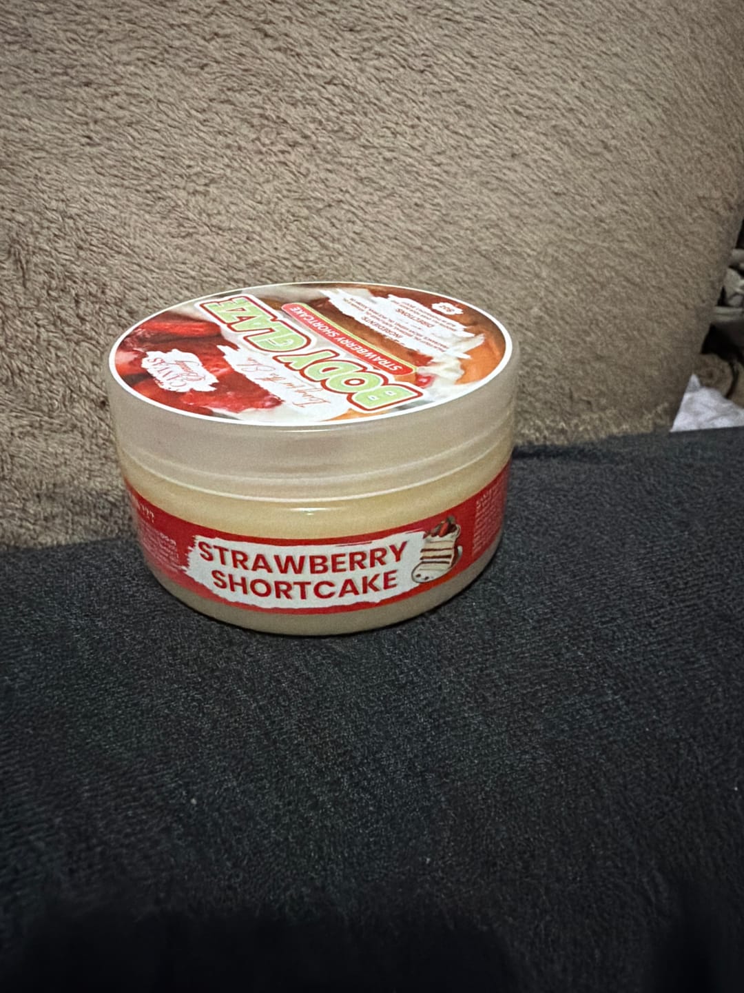 Customer photo review of BODY GLAZE: STRAWBERRY SHORTCAKE
