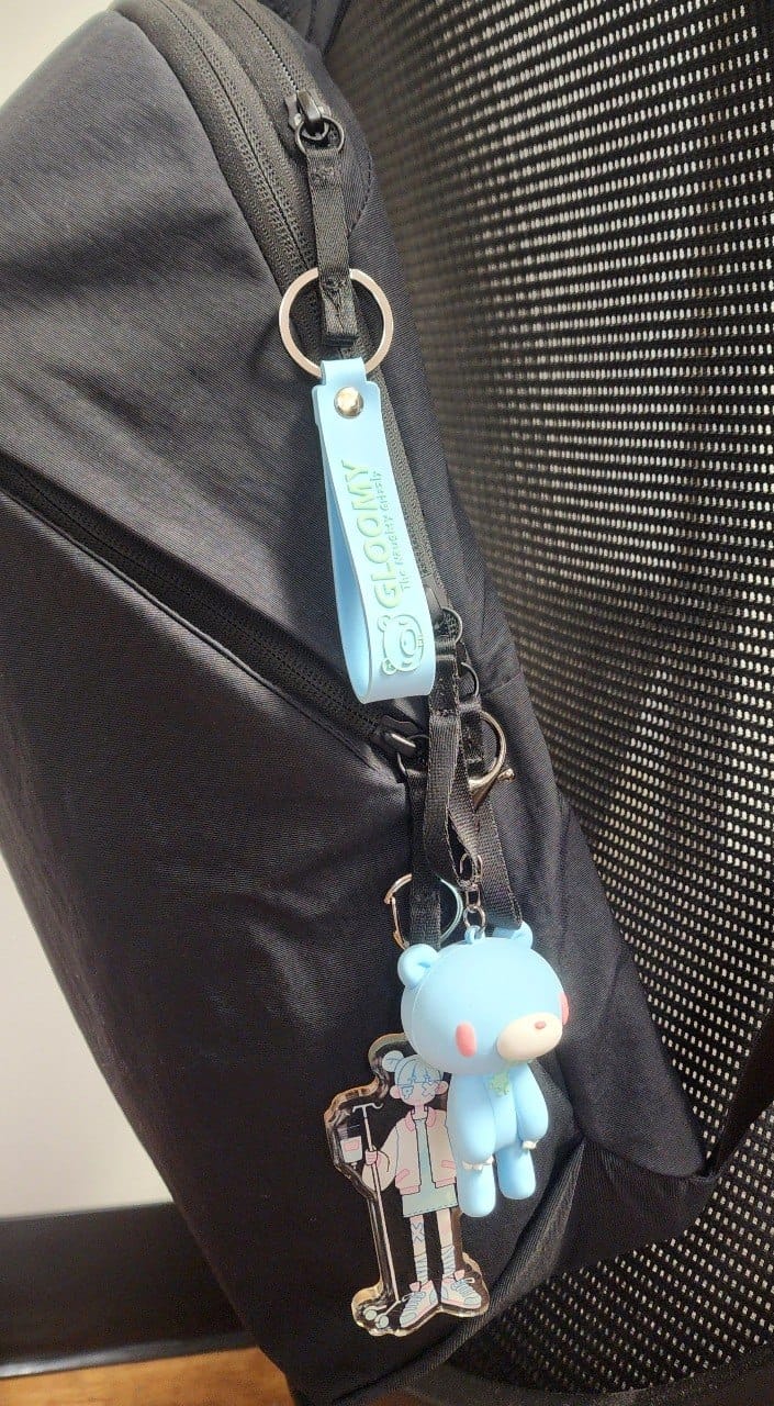 Customer photo review of Gloomy Figure Key Chain (Cotton Blue)