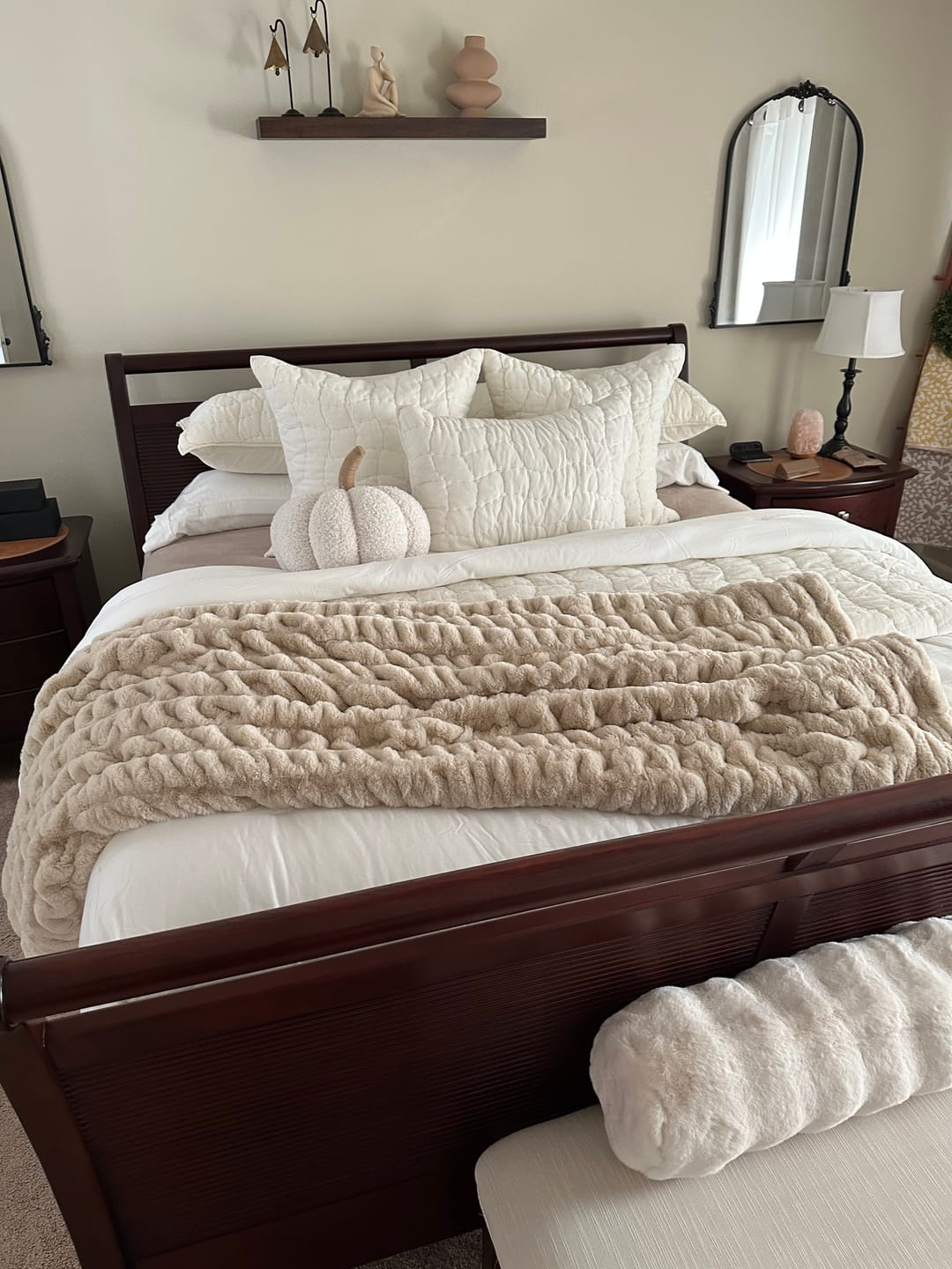 Customer photo review of Hugs Creme Brulee Blanket