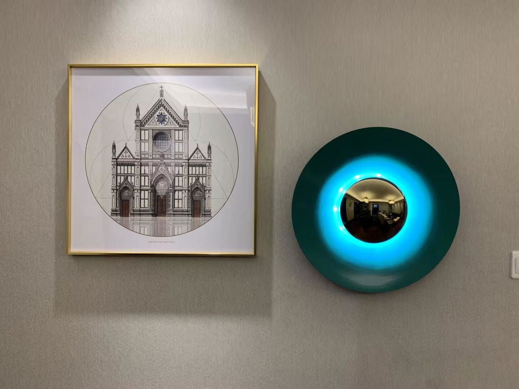 Customer photo review of Reflective Disc Wall Light, Copper or Chrome, 30 to 60 cm