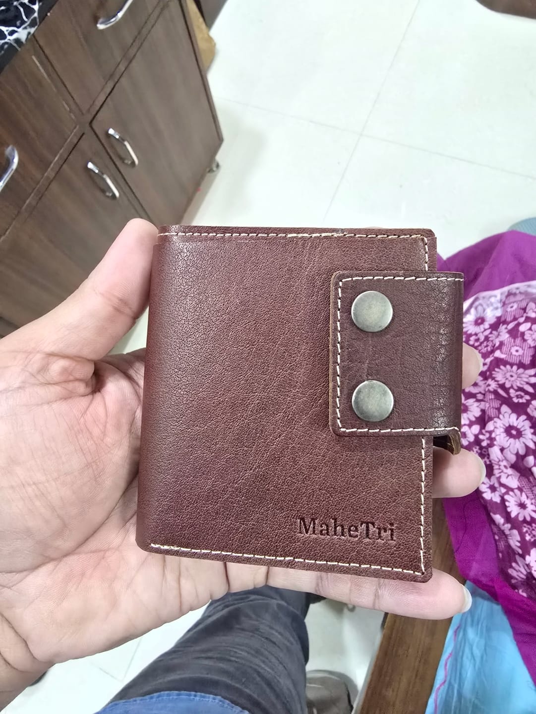 Customer photo review of Swift Hold Wallet - Brown