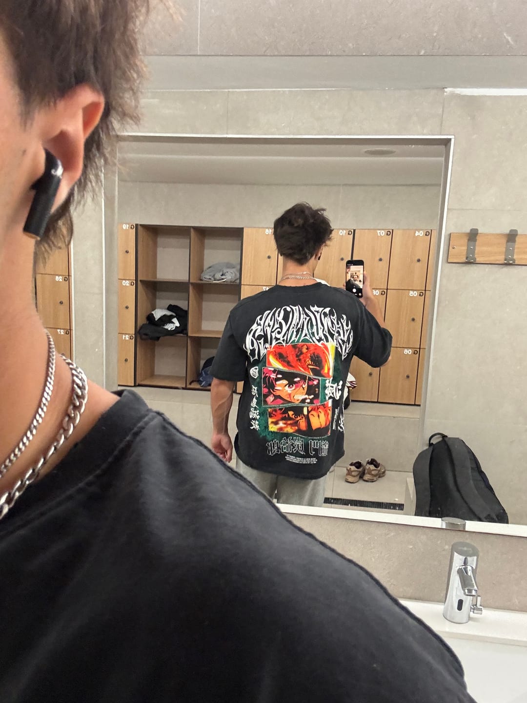 Customer photo review of 4297 - Demon Slayer: Kimetsu no Yaiba - Anime Tees