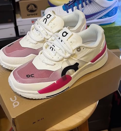 Customer photo review of Roger Pro 2 White Pink - RWP