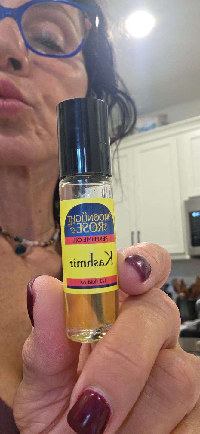 Customer photo review of Moonlight Rose Perfume Oil