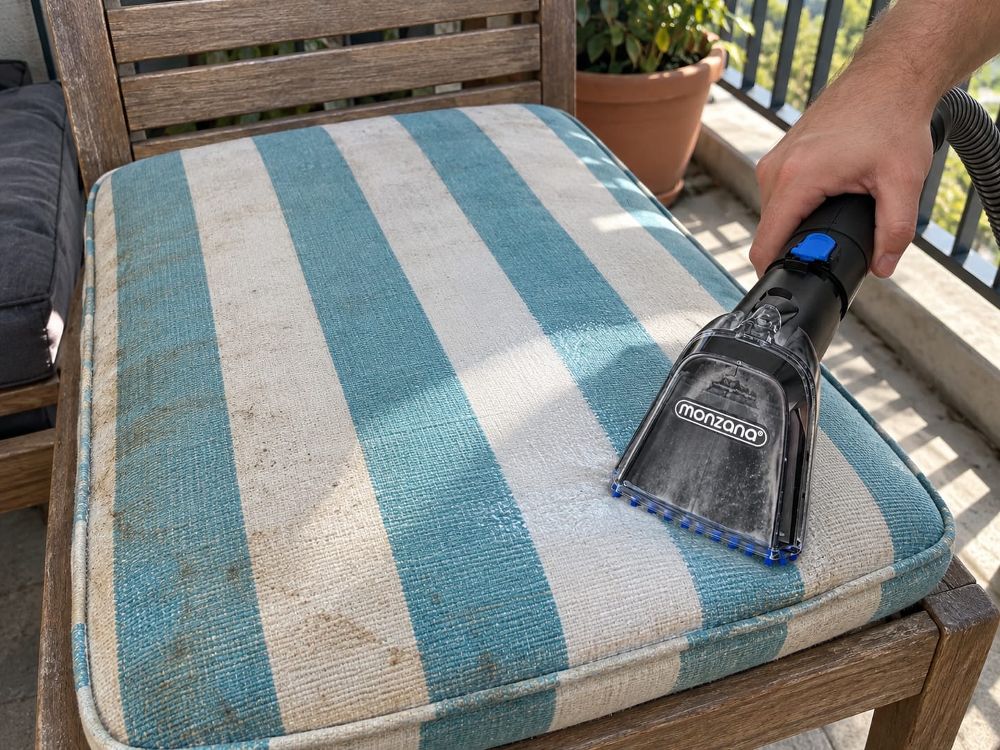 Customer photo review of MONZANA SC4000 Teppich- und Polsterreiniger