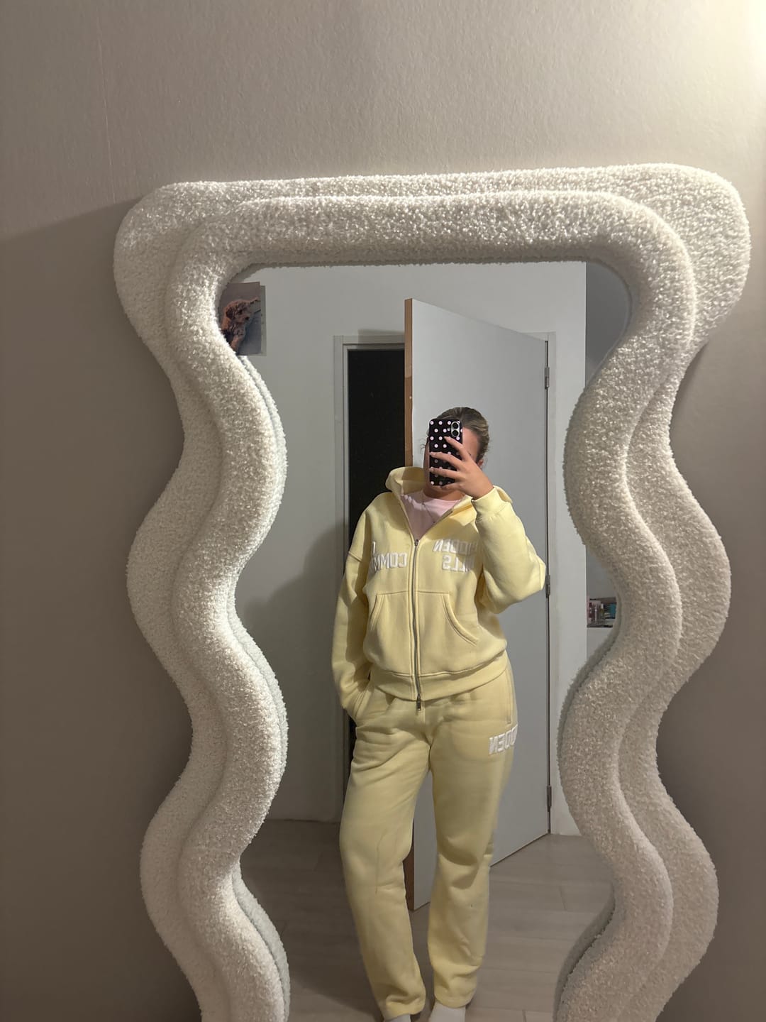 Customer photo review of GATED COMMUNITY STRAIGHT LEG SWEATPANTS BUTTER YELLOW