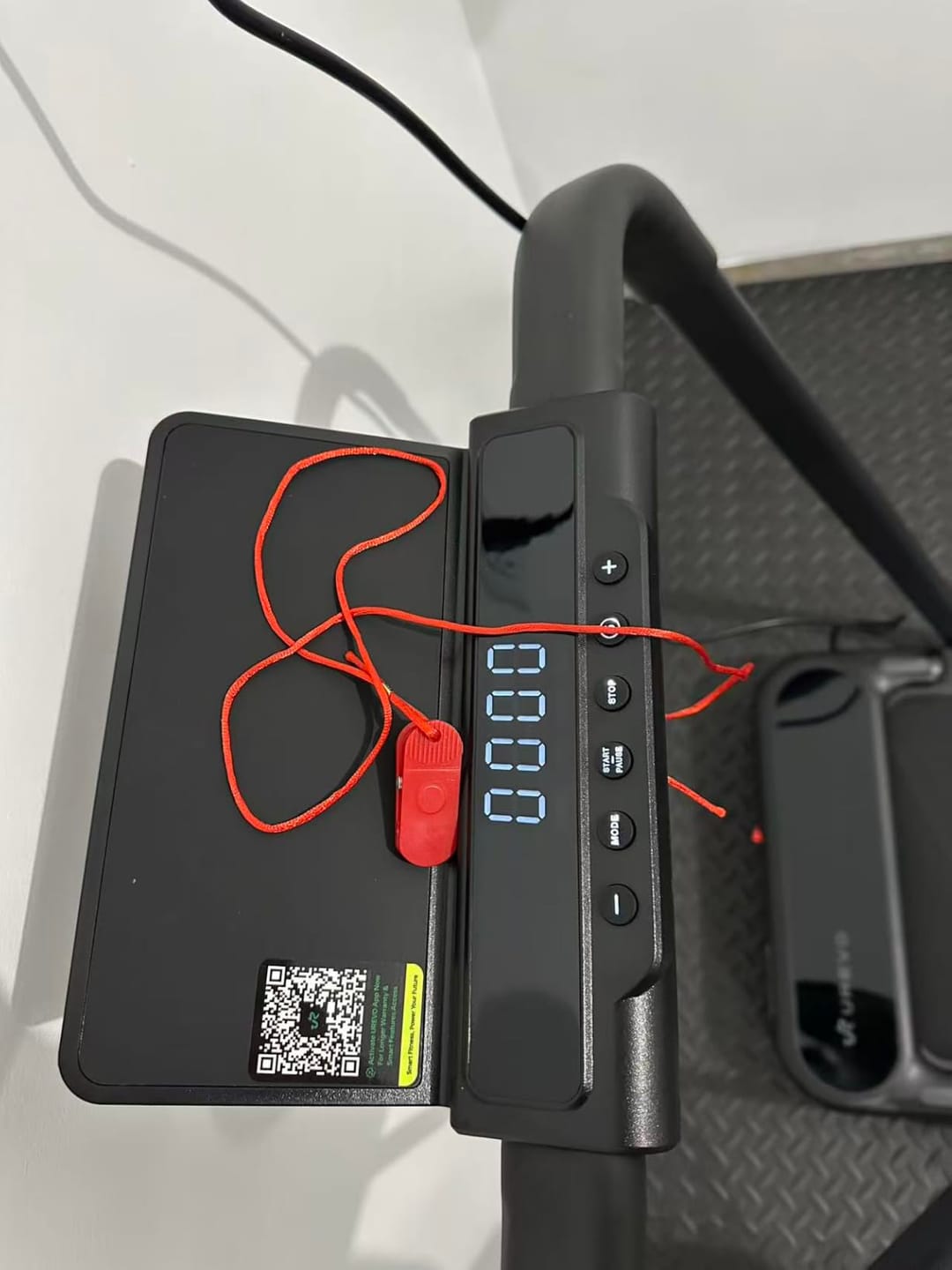 Customer photo review of UREVO Strol 2E Pro Smart Treadmill