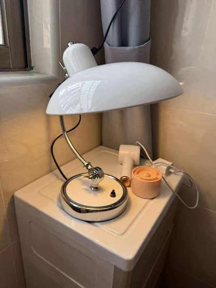 Customer photo review of Retro Desk Lamp, Metal Dome Shade, Curved Chrome Arm, 41 cm