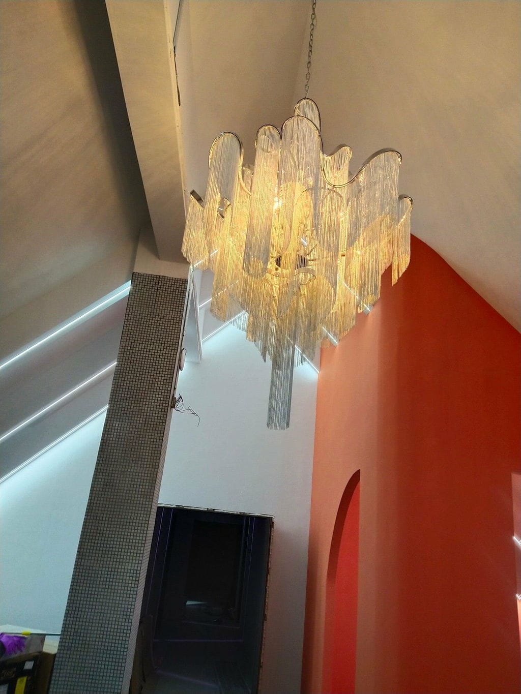 Customer photo review of Nickel-Plated Chain Chandelier, Gold, Silver or Black, 40–160 cm