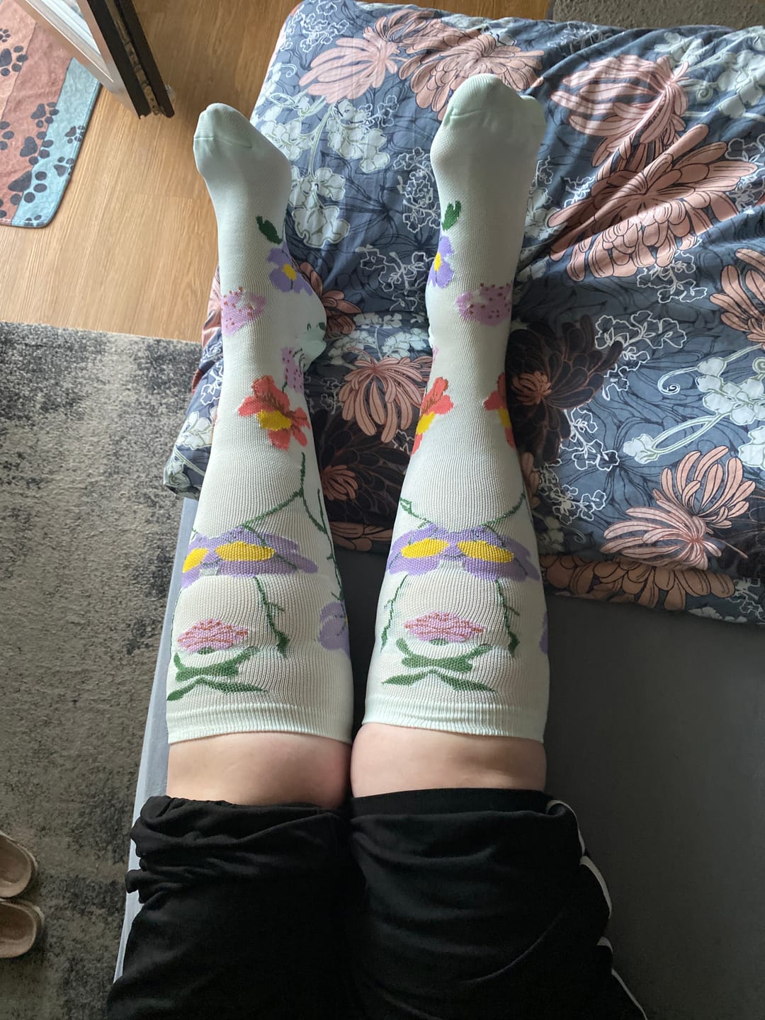 Customer photo review of Kompressionsstrümpfe Flower New