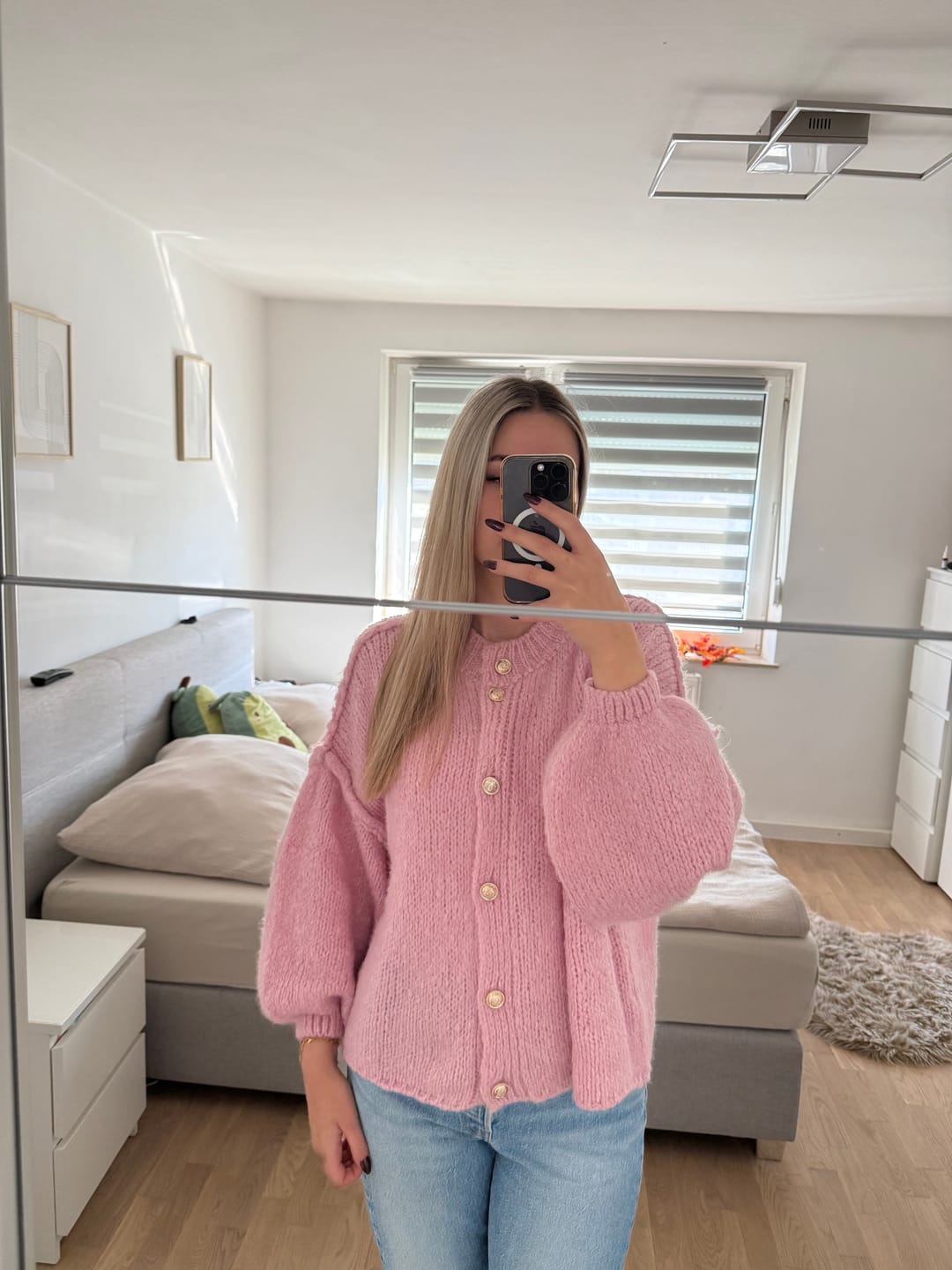 Customer photo review of Oversized Cardigan Short "CozyGlam"