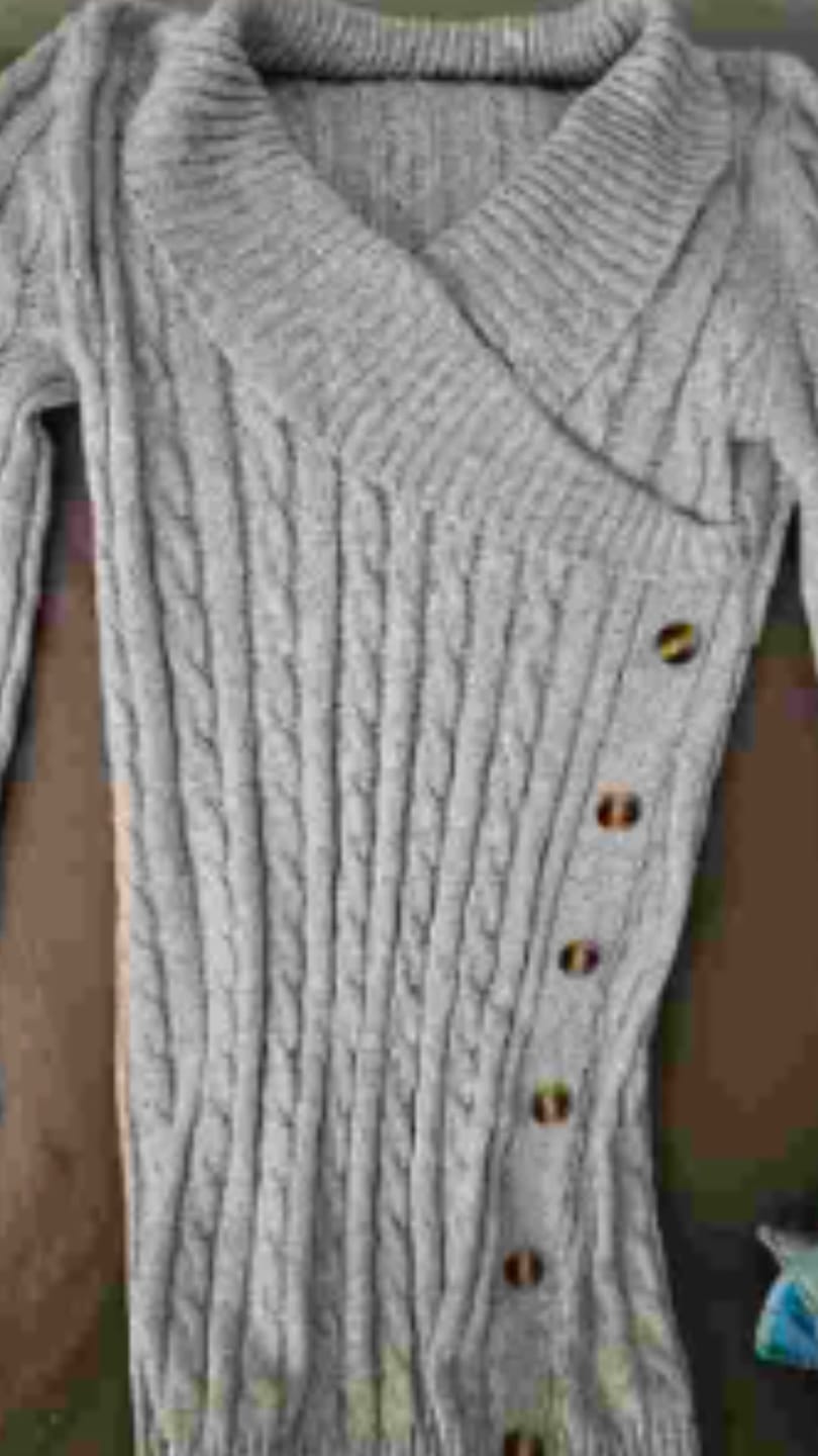 Customer photo review of Vestido Cozy Punto Cuello V Botones Laterales