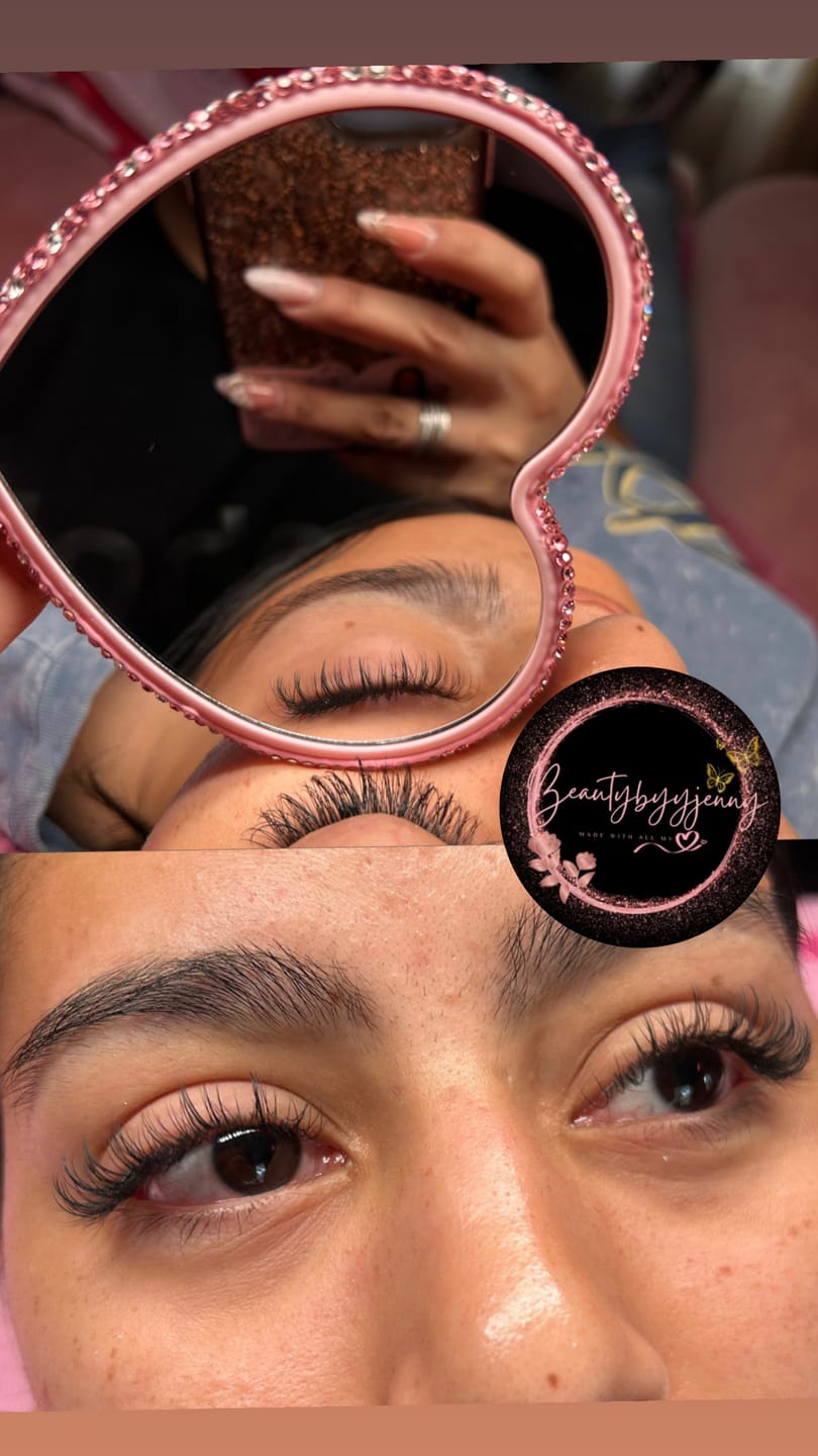 Customer photo review of Classic Lash Extensions 0.20mm